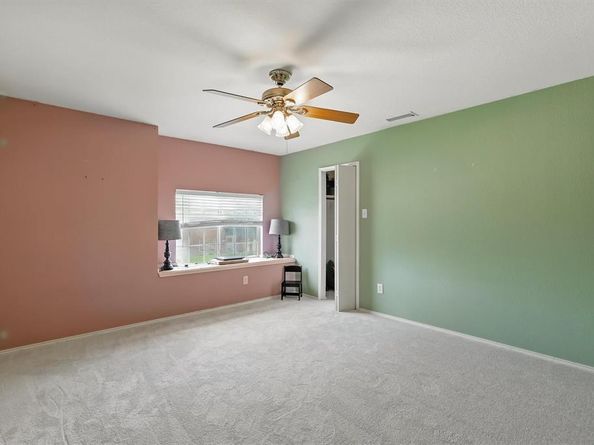 2109  Hemingway Drive , Denton Texas 76210