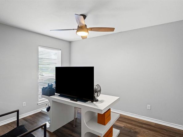 832  Havenwood Lane S, Fort Worth Texas 76112