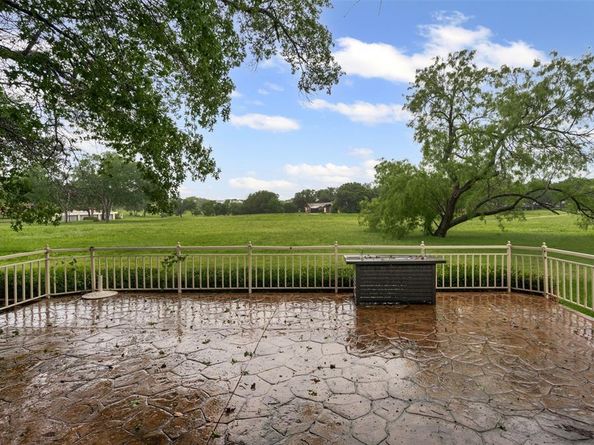 832  Havenwood Lane S, Fort Worth Texas 76112