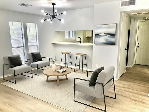 9601  Walnut Street  5101, Dallas Texas 75243