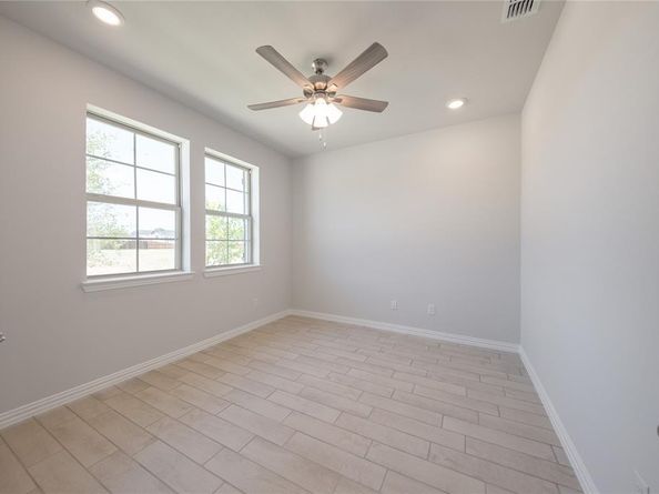 860  Jacquelyn Drive , Little Elm Texas 75068