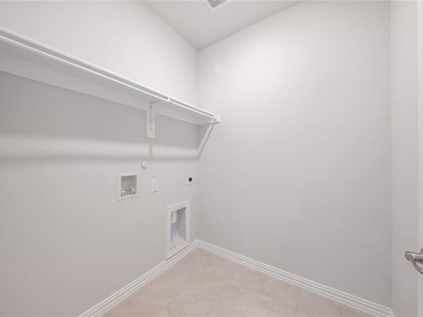 860  Jacquelyn Drive , Little Elm Texas 75068