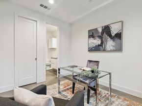 3056  Chimes Street , Dallas Texas 75219