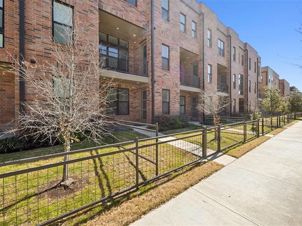 3056  Chimes Street , Dallas Texas 75219