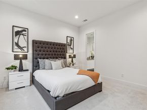 3056  Chimes Street , Dallas Texas 75219