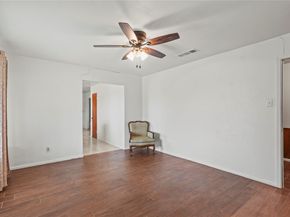 1733  Ransom Terrace , Fort Worth Texas 76112