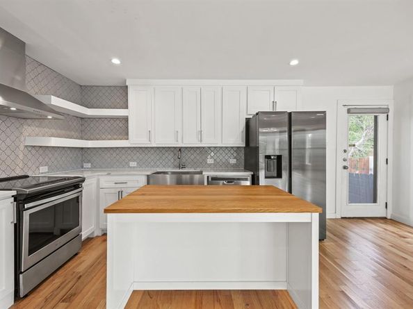 1331 S Denley Drive , Dallas Texas 75216