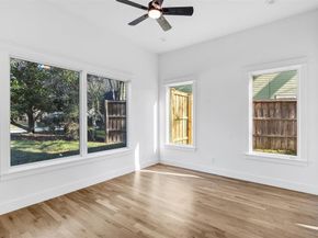 5940  Bryan Parkway , Dallas Texas 75206