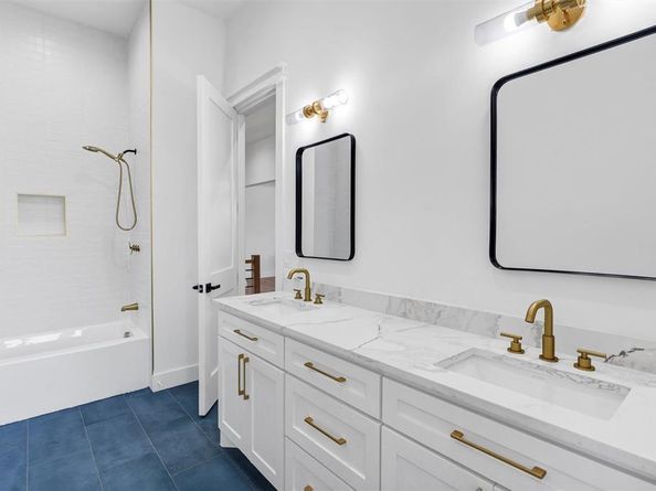 5940  Bryan Parkway , Dallas Texas 75206