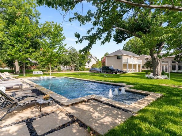 4522  Walnut Hill Lane , Dallas Texas 75229