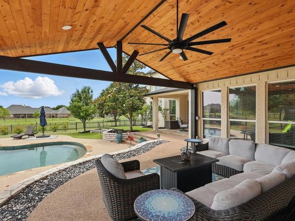1000  Van Zandt Court , Haslet Texas 76052