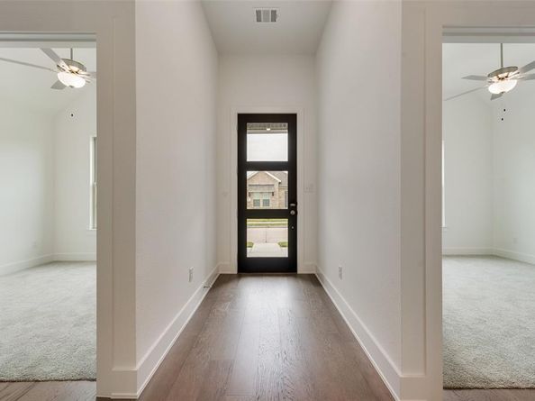 528  Embargo Drive , Fate Texas 75189