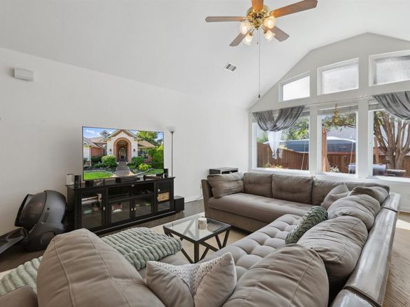 4206  Creekbluff Drive , Rowlett Texas 75088