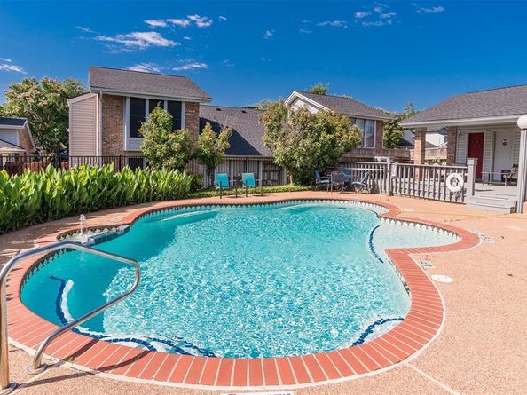 2518  Shady Ridge Drive , Bedford Texas 76021