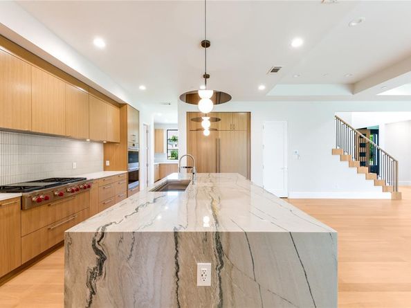 7522  Midbury Drive , Dallas Texas 75230