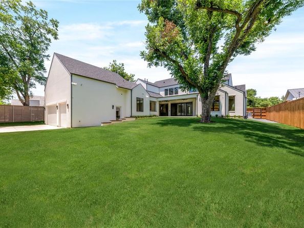 7522  Midbury Drive , Dallas Texas 75230