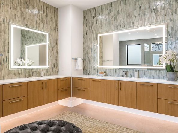 7522  Midbury Drive , Dallas Texas 75230