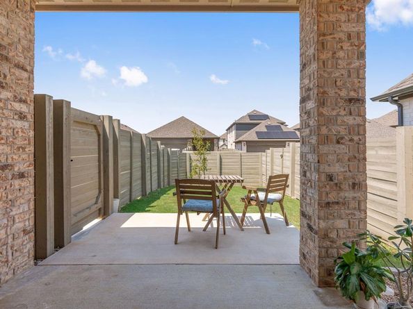 716  Lamp Post Lane , Argyle Texas 76226