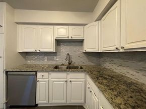 1712  Ida Street , Arlington Texas 76010