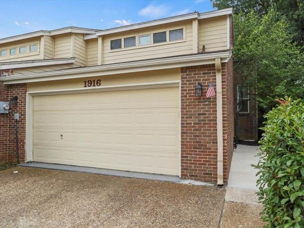1916  Shorewood Drive , Grapevine Texas 76051