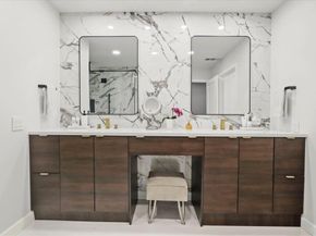 1916  Shorewood Drive , Grapevine Texas 76051