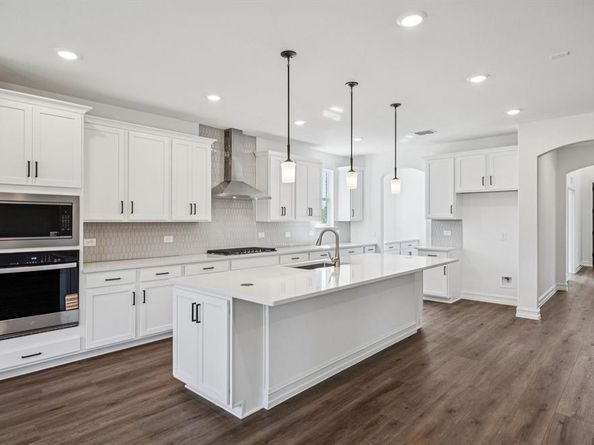 2712  Creekdale Drive , Celina Texas 75009