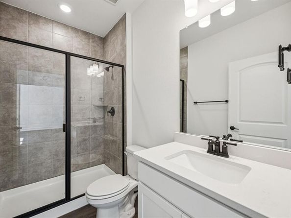 2712  Creekdale Drive , Celina Texas 75009