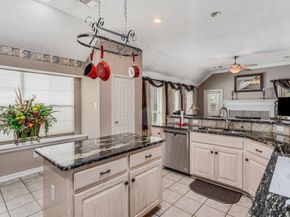 504  Landing Court , Grapevine Texas 76051