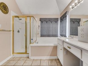 504  Landing Court , Grapevine Texas 76051