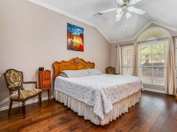 504  Landing Court , Grapevine Texas 76051