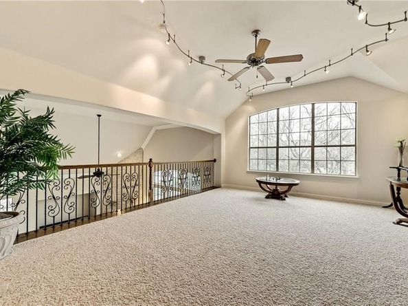 1601  Chessington Lane , McKinney Texas 75072