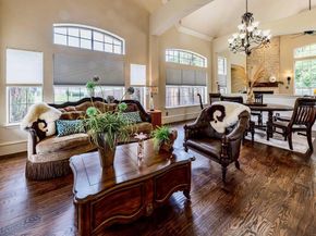 1601  Chessington Lane , McKinney Texas 75072
