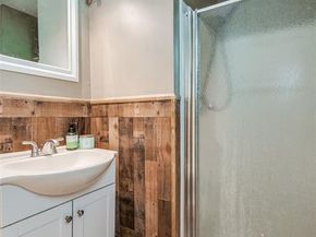 1033  Lydick Lane , River Oaks Texas 76114