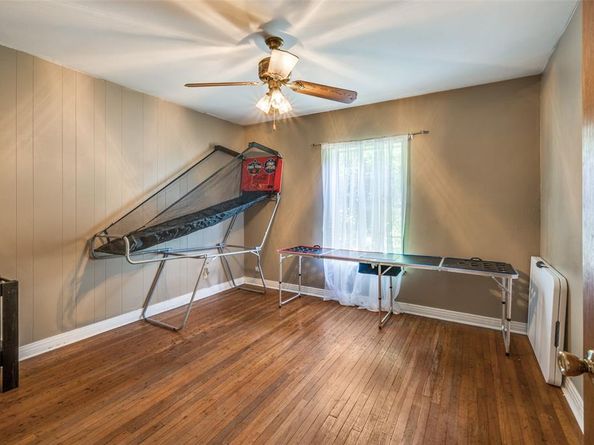 1033  Lydick Lane , River Oaks Texas 76114