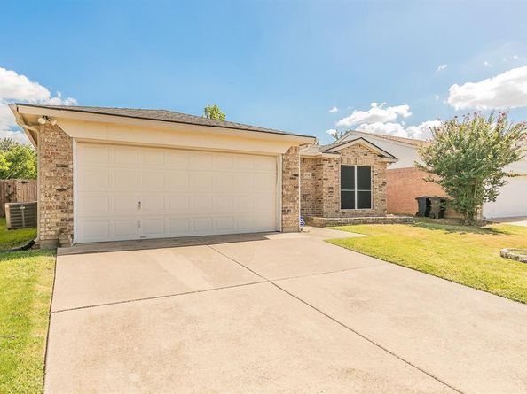 8736  Trinity Vista Trail , Fort Worth Texas 76053