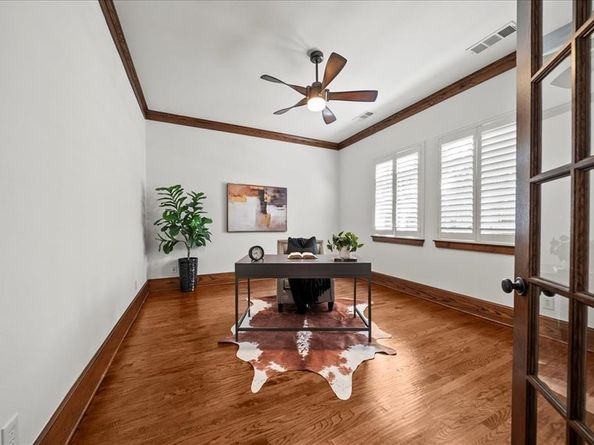 2301  Cardinal Boulevard , Carrollton Texas 75010