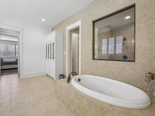 2301  Cardinal Boulevard , Carrollton Texas 75010