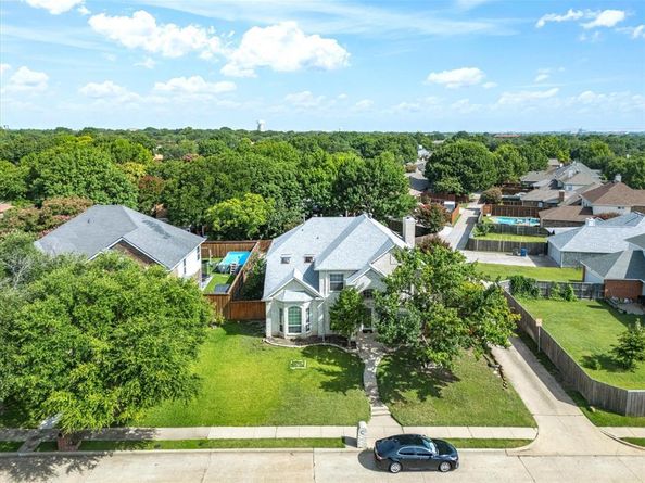 635  Ridgemont Drive , Allen Texas 75002