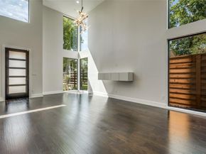 3321  Coronet Boulevard , Dallas Texas 75212