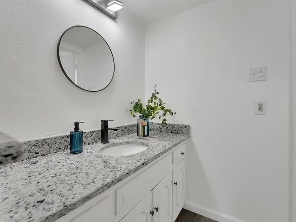 1809  Melrose Street , Garland Texas 75042