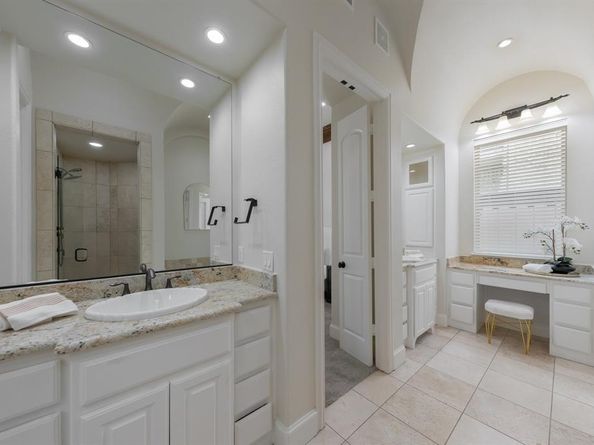 615  Brookstone Drive , Irving Texas 75039