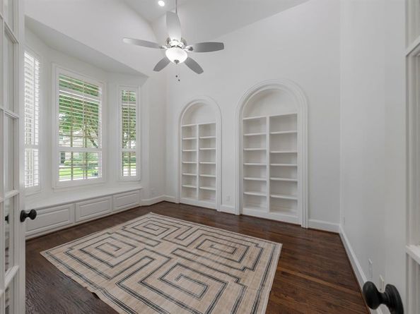 615  Brookstone Drive , Irving Texas 75039