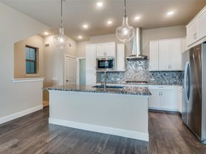 1044  Manacor Lane , Dallas Texas 75212