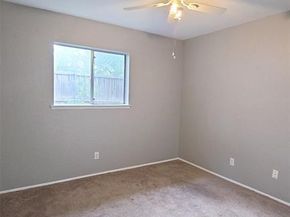 1805  Haymeadow  , Carrollton Texas 75007