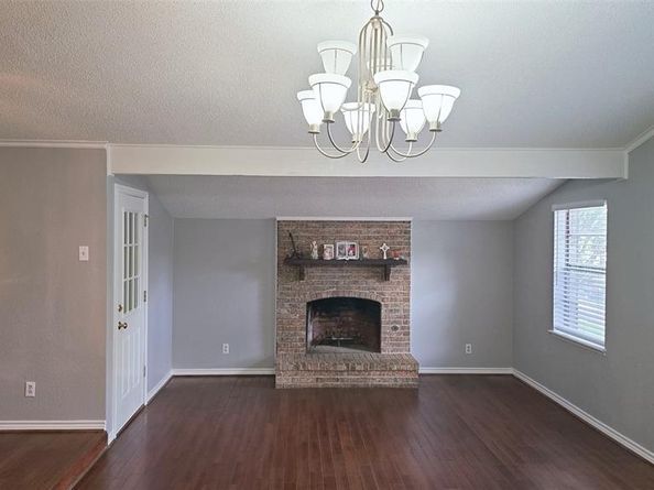 1805  Haymeadow  , Carrollton Texas 75007