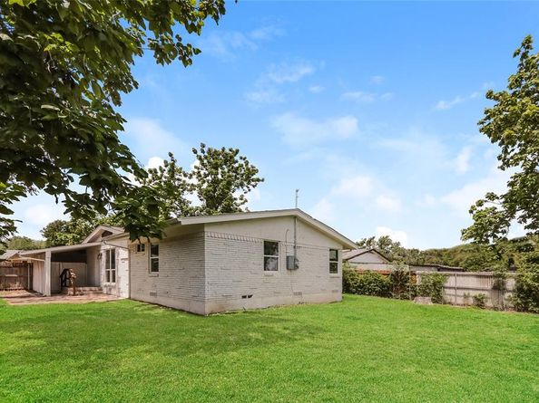 3209  Millmar Drive , Dallas Texas 75228