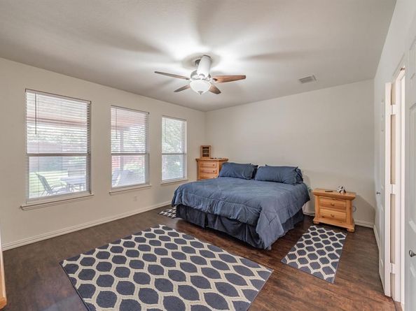 5325  Dove Creek Drive , Fort Worth Texas 76244