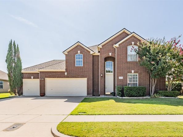 5325  Dove Creek Drive , Fort Worth Texas 76244