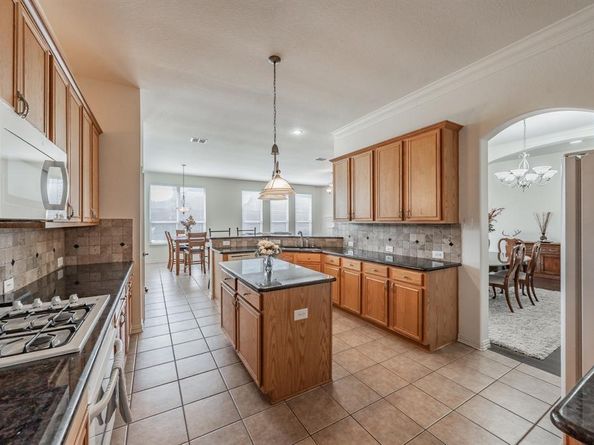5325  Dove Creek Drive , Fort Worth Texas 76244