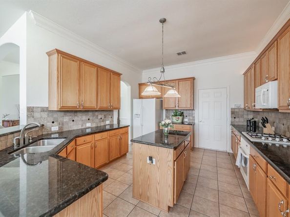 5325  Dove Creek Drive , Fort Worth Texas 76244